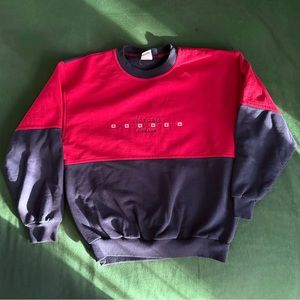 Vintage Victoria Canada Colorblock Sweatshirt